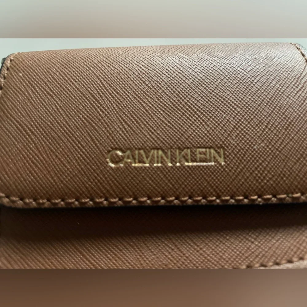 Calvin Klein Tan Leather Wallet - Picture 2 of 5